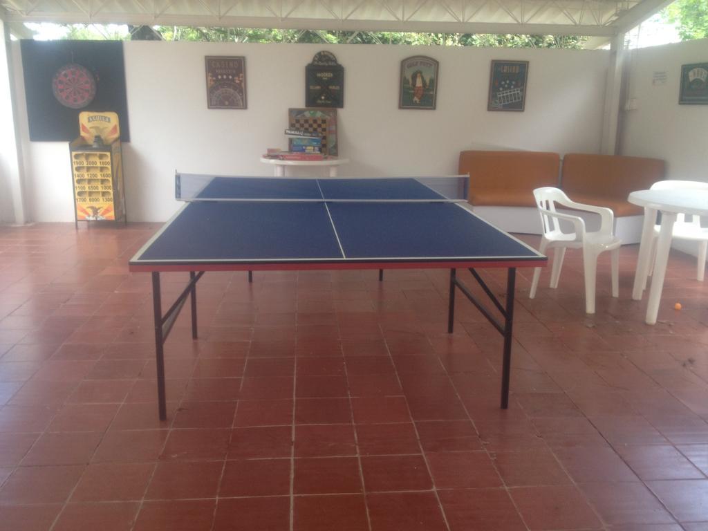 Arizona Ranch Hotel Girardot Ngoại thất bức ảnh