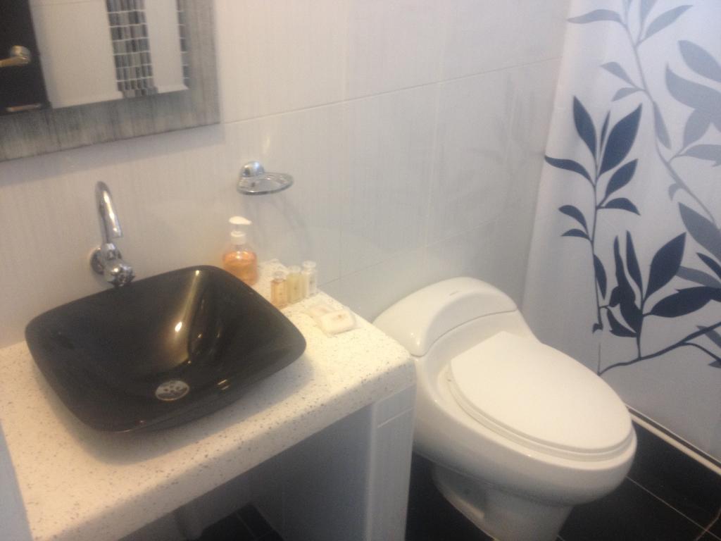Arizona Ranch Hotel Girardot Ngoại thất bức ảnh