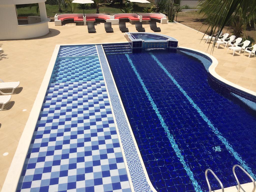 Arizona Ranch Hotel Girardot Ngoại thất bức ảnh